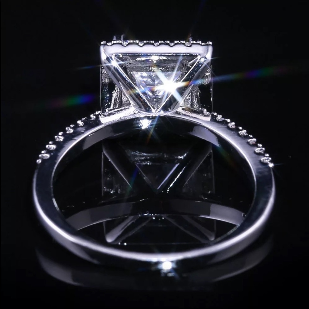 New Square 925 Silver Women’s Sapphire Ring - Picture 5 of 6